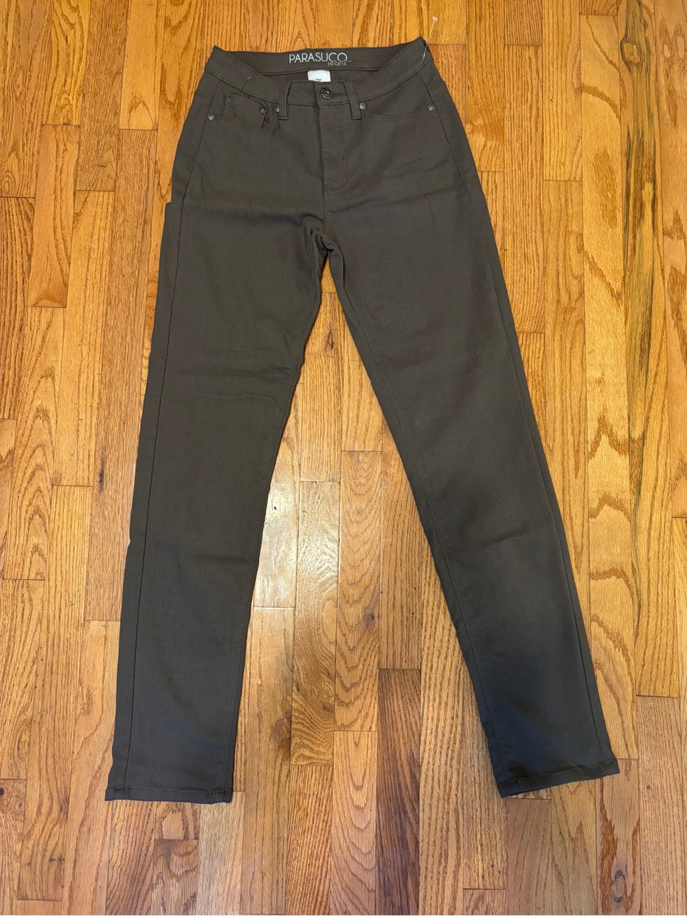 Parasuco Women's Slim Straight Pants in Dark Brown